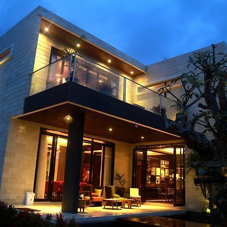 D Green Villa Lembang Oda fotoğraf